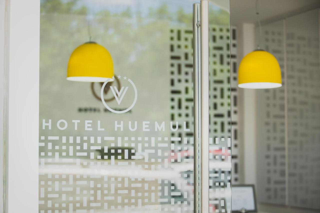 Huemul Hotel Neuquén Eksteriør billede
